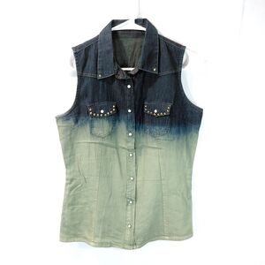 Sleeveless Ombre Button Down Shirt